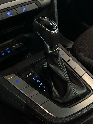 Hyundai Elantra Base, 2017 года, пробег 98289 км