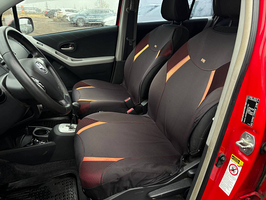 Toyota Yaris Сол, 2008 года, пробег 127615 км