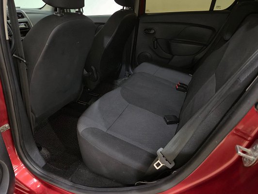 Renault Sandero Confort, 2016 года, пробег 125366 км