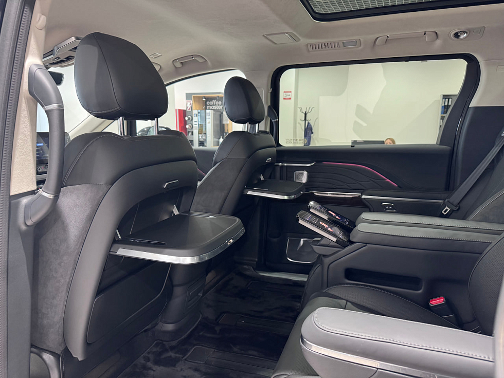 Hongqi HQ9 Бизнес (Executive), черный