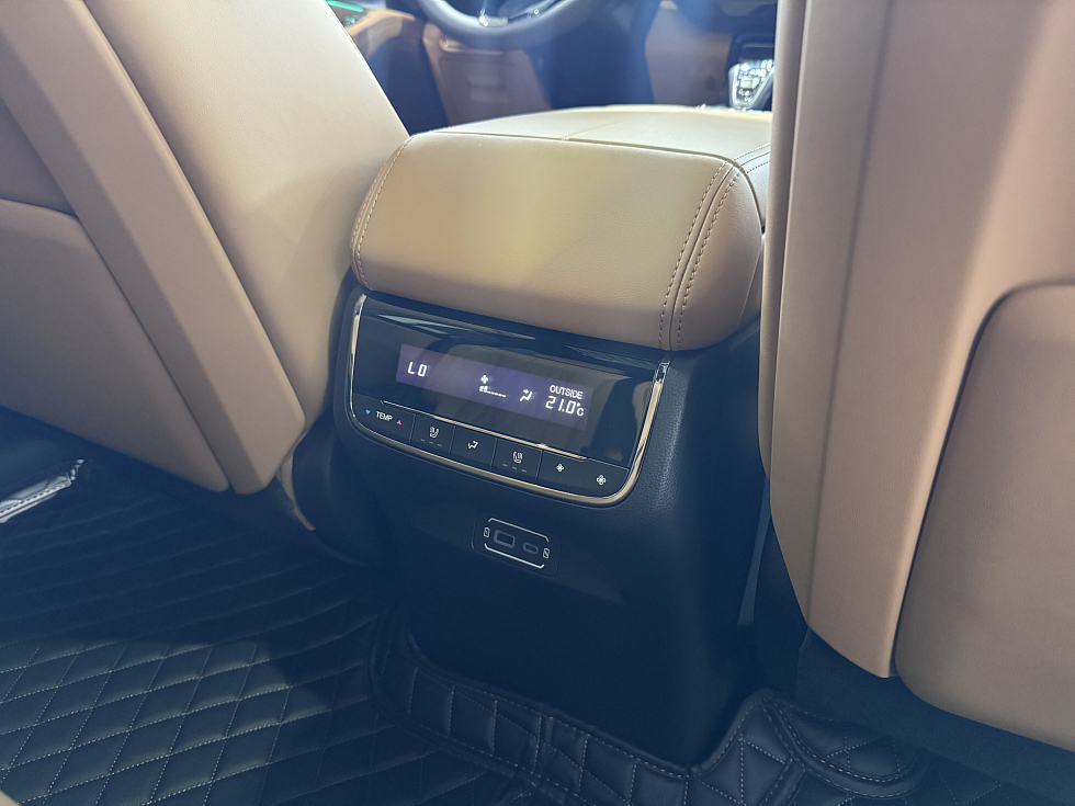 GAC GS8 GX Premium, черный