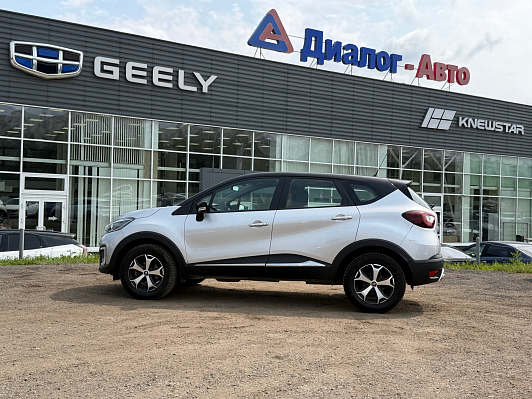 Renault Kaptur Style, 2018 года, пробег 88200 км