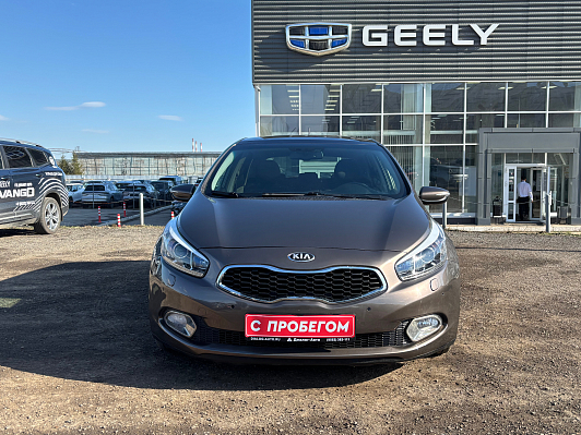 Kia Ceed Premium, 2013 года, пробег 164000 км