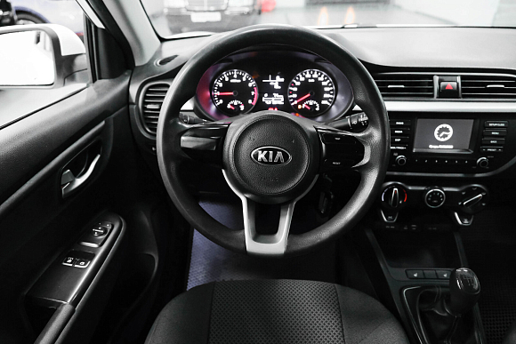Kia Rio Comfort, 2017 года, пробег 180163 км