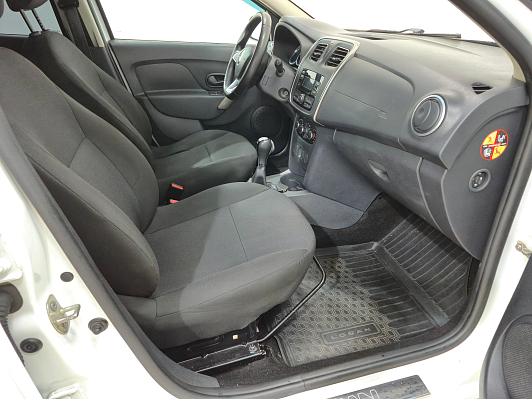 Renault Logan Life, 2018 года, пробег 113946 км