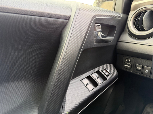 Toyota RAV4, 2013 года, пробег 141491 км