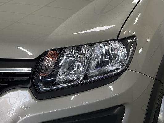 Renault Sandero Confort, 2018 года, пробег 76000 км