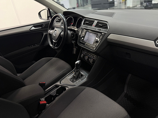 Volkswagen Tiguan Trendline, 2018 года, пробег 162500 км