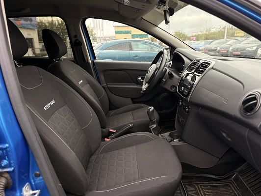 Renault Sandero Privilege, 2017 года, пробег 74090 км