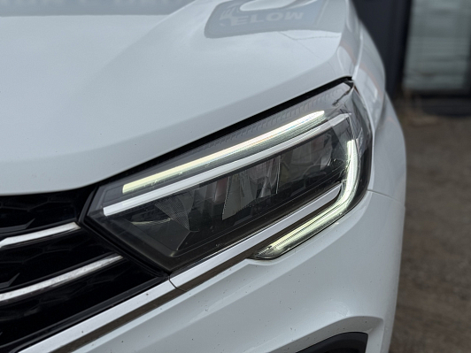 Lada (ВАЗ) Vesta, 2023 года, пробег 58614 км