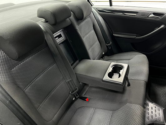 Volkswagen Jetta, 2016 года, пробег 182000 км