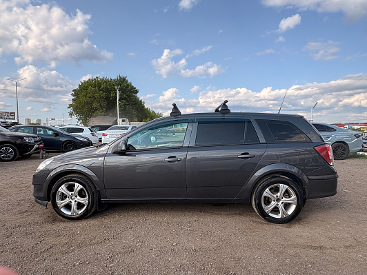 Opel Astra, 2011 года, пробег 254000 км