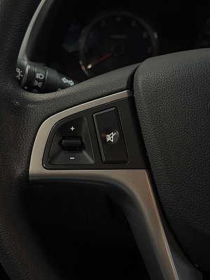 Hyundai Solaris Active, 2016 года, пробег 178000 км
