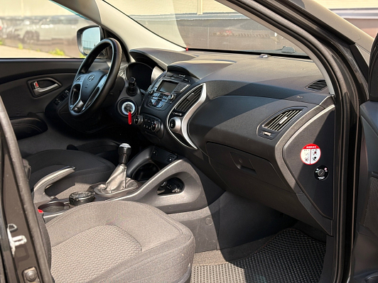 Hyundai ix35 Start, 2010 года, пробег 273004 км