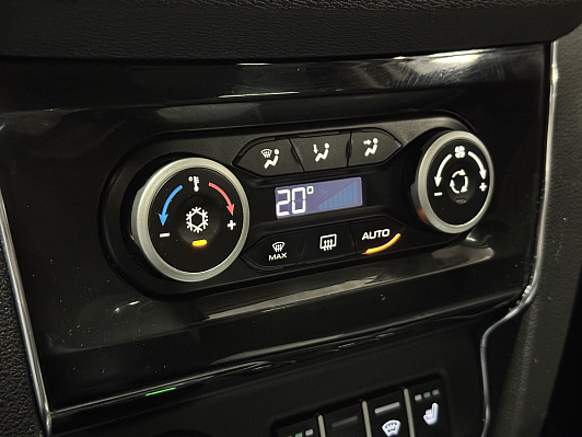 Lada (ВАЗ) XRAY Luxe Prestige, 2019 года, пробег 98000 км