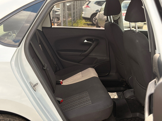 Volkswagen Polo Trendline, 2019 года, пробег 67468 км