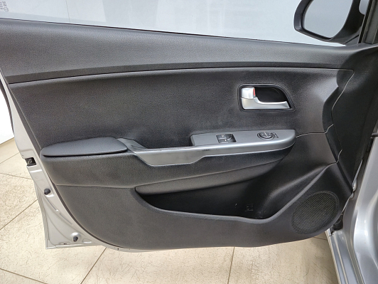 Kia Rio Comfort Аудио, 2015 года, пробег 169498 км