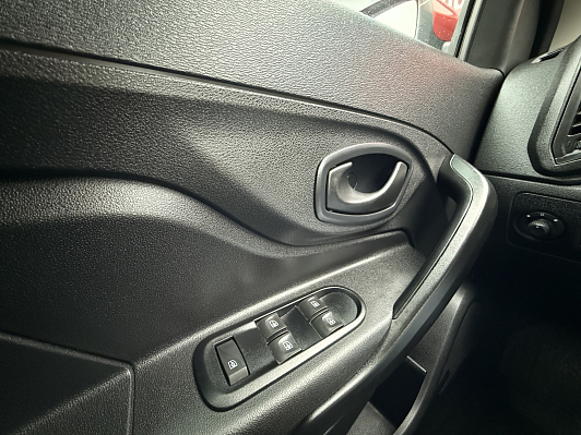 Lada (ВАЗ) XRAY Comfort, 2017 года, пробег 126000 км