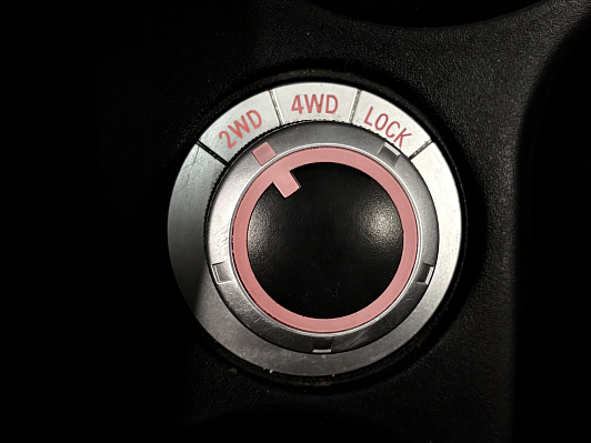 Citroen C-Crosser, 2011 года, пробег 187000 км