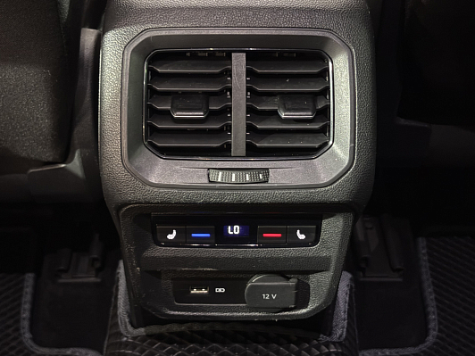 Volkswagen Tiguan Exclusive, 2018 года, пробег 151064 км