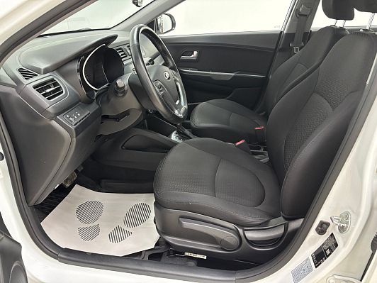 Kia Rio, 2015 года, пробег 58220 км