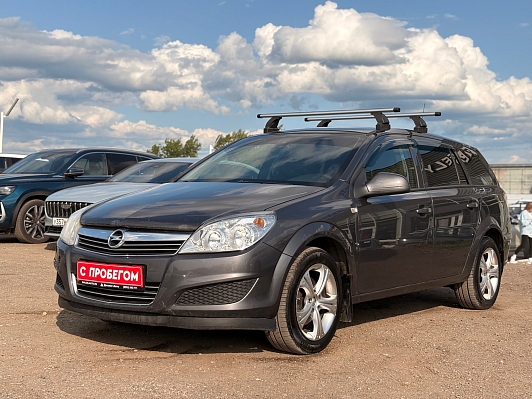 Opel Astra, 2011 года, пробег 254000 км