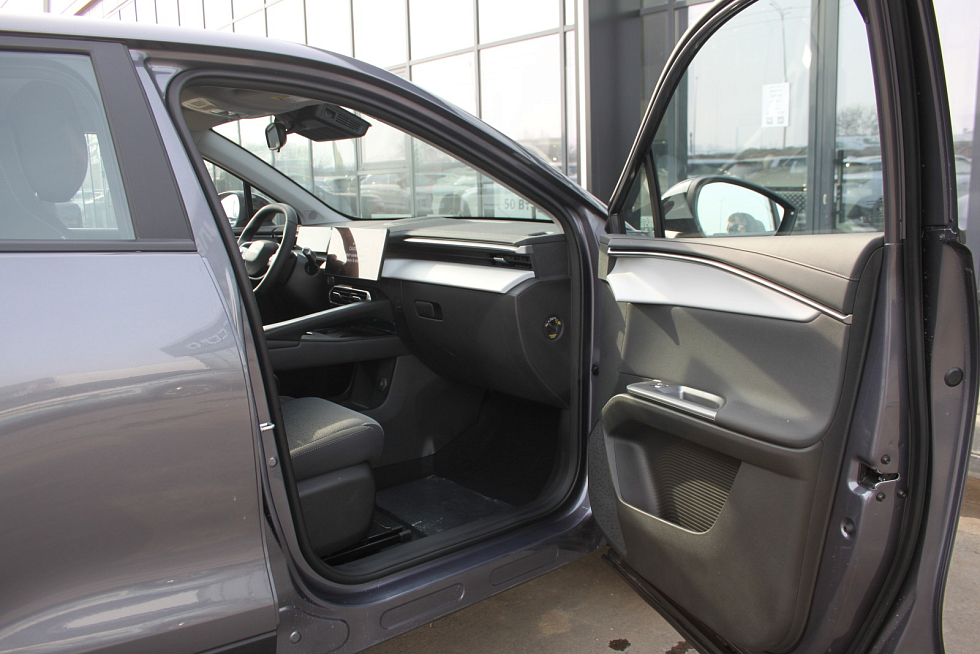 Omoda C5 Актив, серый