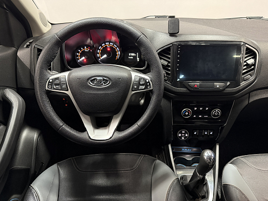 Lada (ВАЗ) XRAY Luxe Prestige, 2019 года, пробег 98000 км