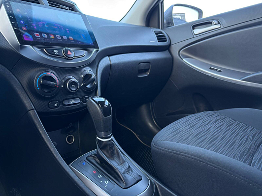 Hyundai Solaris Active, 2015 года, пробег 153122 км