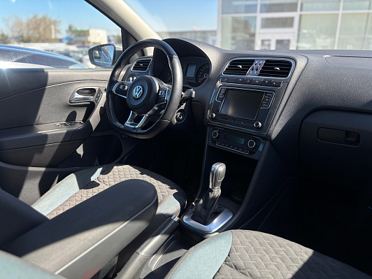 Volkswagen Polo SELECT, 2019 года, пробег 139531 км