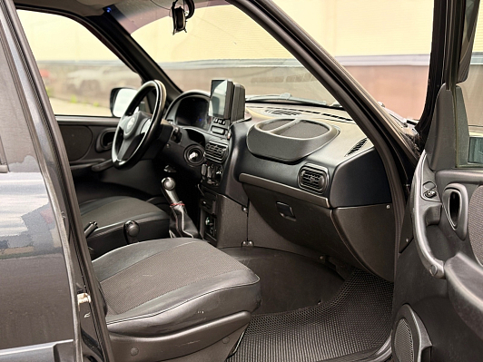 Chevrolet Niva GLC, 2010 года, пробег 150983 км