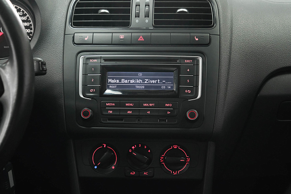 Volkswagen Polo Comfortline, 2014 года, пробег 88200 км