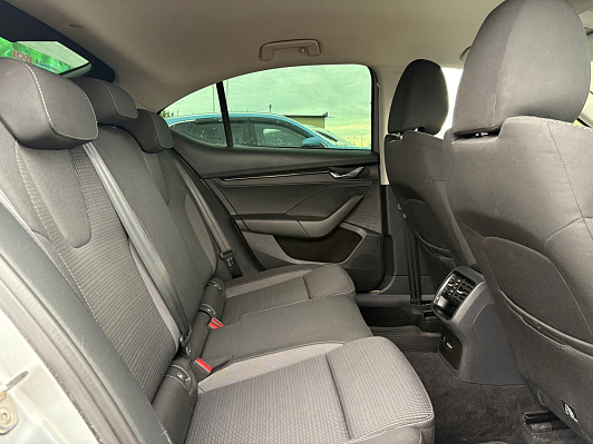 Skoda Octavia Ambition Plus, 2021 года, пробег 52509 км