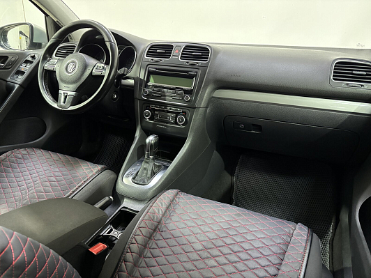 Volkswagen Golf, 2011 года, пробег 236300 км