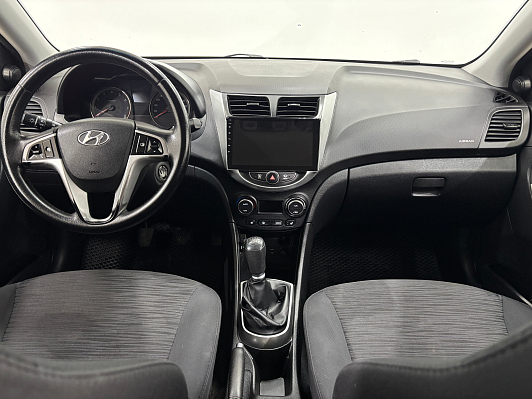 Hyundai Solaris, 2016 года, пробег 200428 км