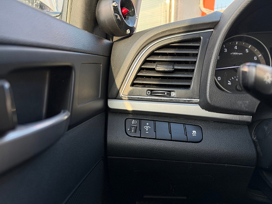 Hyundai Elantra Base, 2016 года, пробег 239299 км
