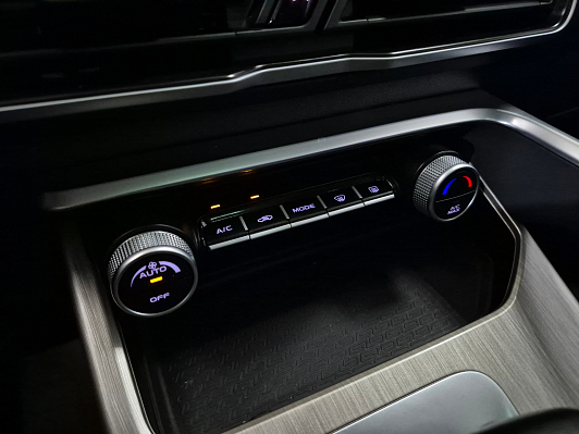 Geely Coolray Luxury, 2023 года, пробег 46016 км