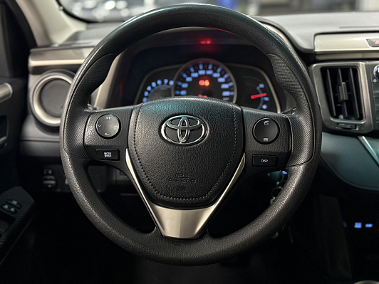 Toyota RAV4, 2013 года, пробег 121000 км