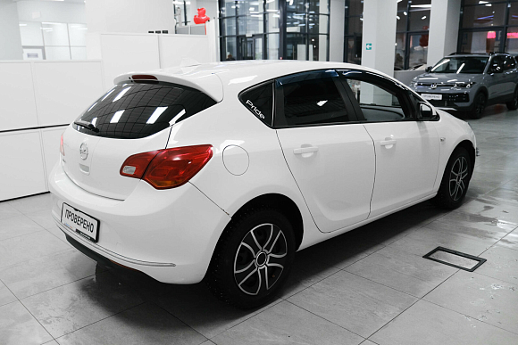 Opel Astra Cosmo, 2012 года, пробег 169849 км