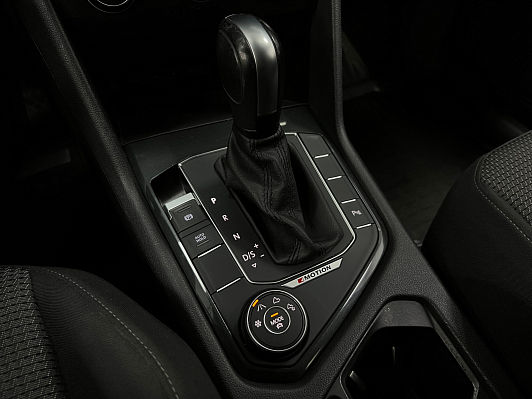 Volkswagen Tiguan Winter Edition, 2020 года, пробег 67678 км