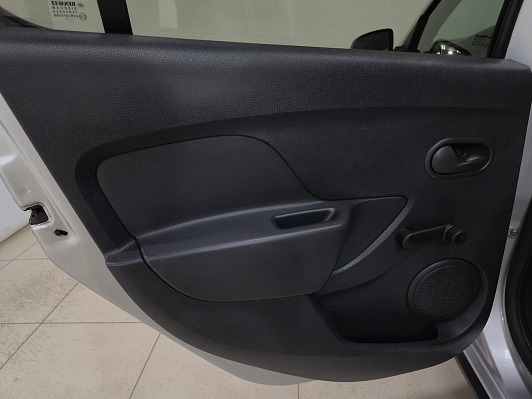 Renault Sandero Confort, 2017 года, пробег 59233 км