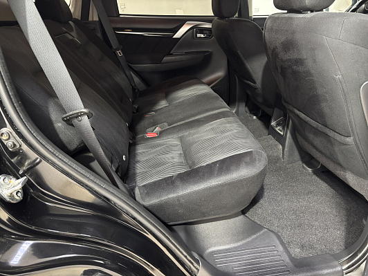 Mitsubishi Pajero Sport Intense, 2019 года, пробег 206000 км
