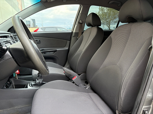 Kia Rio Luxe, 2011 года, пробег 222435 км