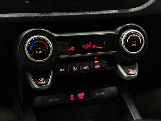 Kia Rio Luxe, 2019 года, пробег 197895 км