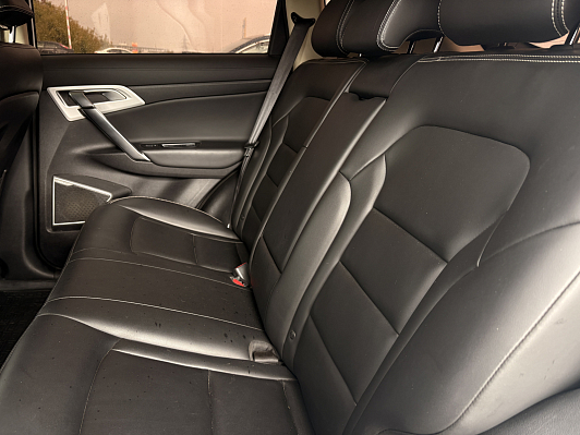 Geely Atlas Luxury, 2019 года, пробег 131015 км