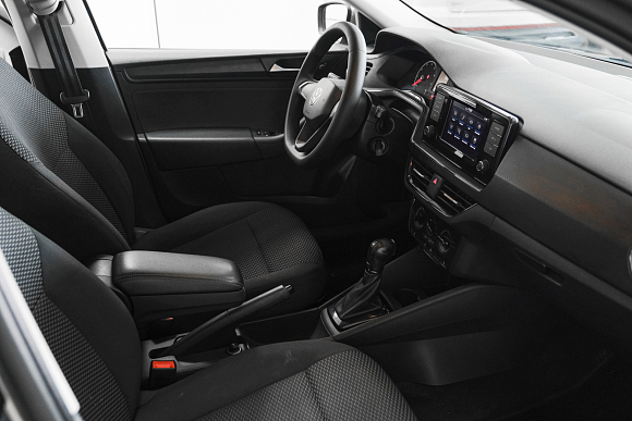Volkswagen Polo Respect, 2020 года, пробег 90000 км