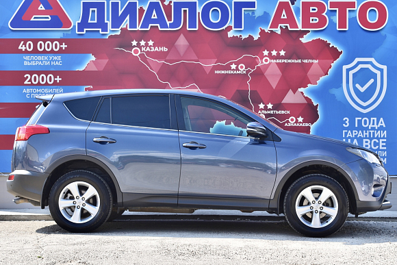 Toyota RAV4, 2012 года, пробег 146024 км