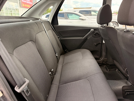 Lada (ВАЗ) Granta Standard, 2019 года, пробег 119878 км