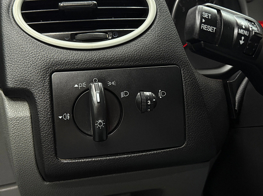 Ford Focus Comfort, 2009 года, пробег 265462 км