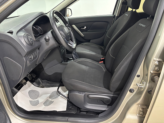 Renault Sandero Stepway Drive, 2019 года, пробег 126759 км